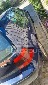 2003 Volkswagen GOLF