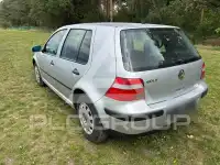 2003 Volkswagen GOLF