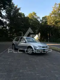 2003 Volkswagen GOLF