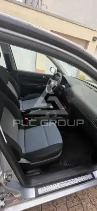 2003 Volkswagen GOLF