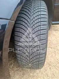 2003 Volkswagen GOLF