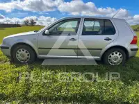 2003 Volkswagen GOLF