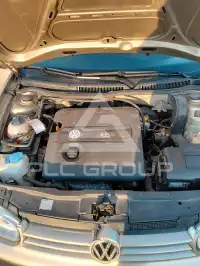 2003 Volkswagen GOLF