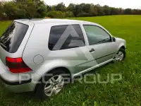 2003 Volkswagen GOLF