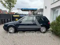 2003 Volkswagen GOLF