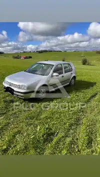2003 Volkswagen GOLF