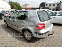 2003 Volkswagen GOLF