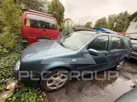 2003 Volkswagen GOLF