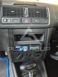 2003 Volkswagen GOLF