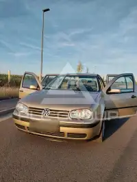 2003 Volkswagen GOLF