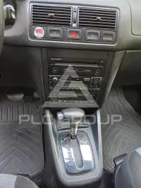 2003 Volkswagen GOLF