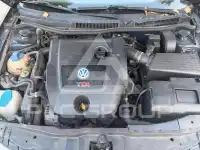 2003 Volkswagen GOLF