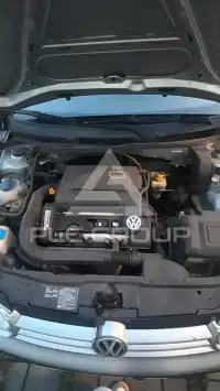 2003 Volkswagen GOLF