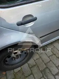 2003 Volkswagen GOLF