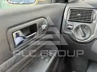 2003 Volkswagen GOLF