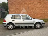 2003 Volkswagen GOLF