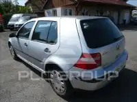 2003 Volkswagen GOLF