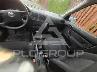 2003 Volkswagen GOLF