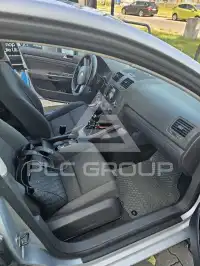 2003 Volkswagen GOLF