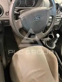 2003 Volkswagen GOLF