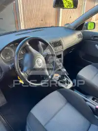 2003 Volkswagen GOLF