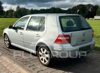 2003 Volkswagen GOLF