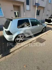 2003 Volkswagen GOLF