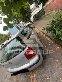 2003 Volkswagen GOLF