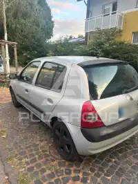 2003 Renault Clio