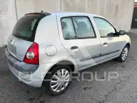 2003 Renault Clio