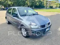 2003 Renault Clio