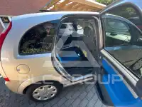 2003 Opel MERIVA