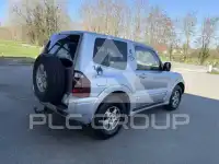 2004 Mitsubishi PAJARO