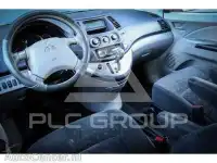 2004 Mitsubishi Grandis