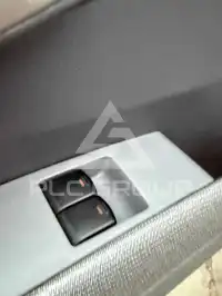 2004 Nissan MICRA