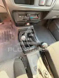 2004 Nissan Navara