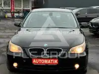 2004 BMW 523