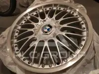 2004 BMW 523