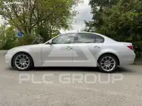2004 BMW 523