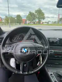 2004 BMW 330