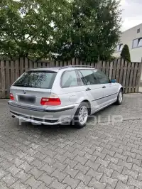 2004 BMW 330