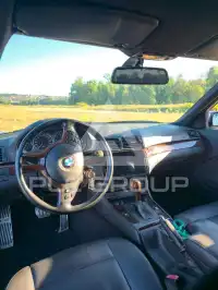 2004 BMW 330