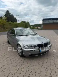 2004 BMW 330