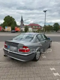 2004 BMW 330