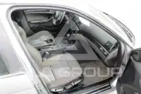 2004 BMW 330