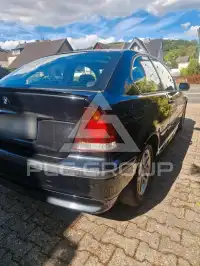 2004 BMW 330