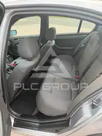 2004 BMW 330