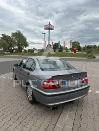 2004 BMW 330