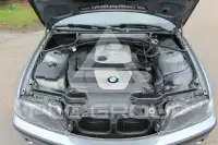 2004 BMW 330