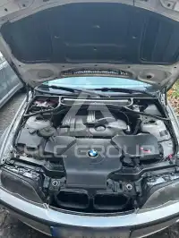 2004 BMW 330